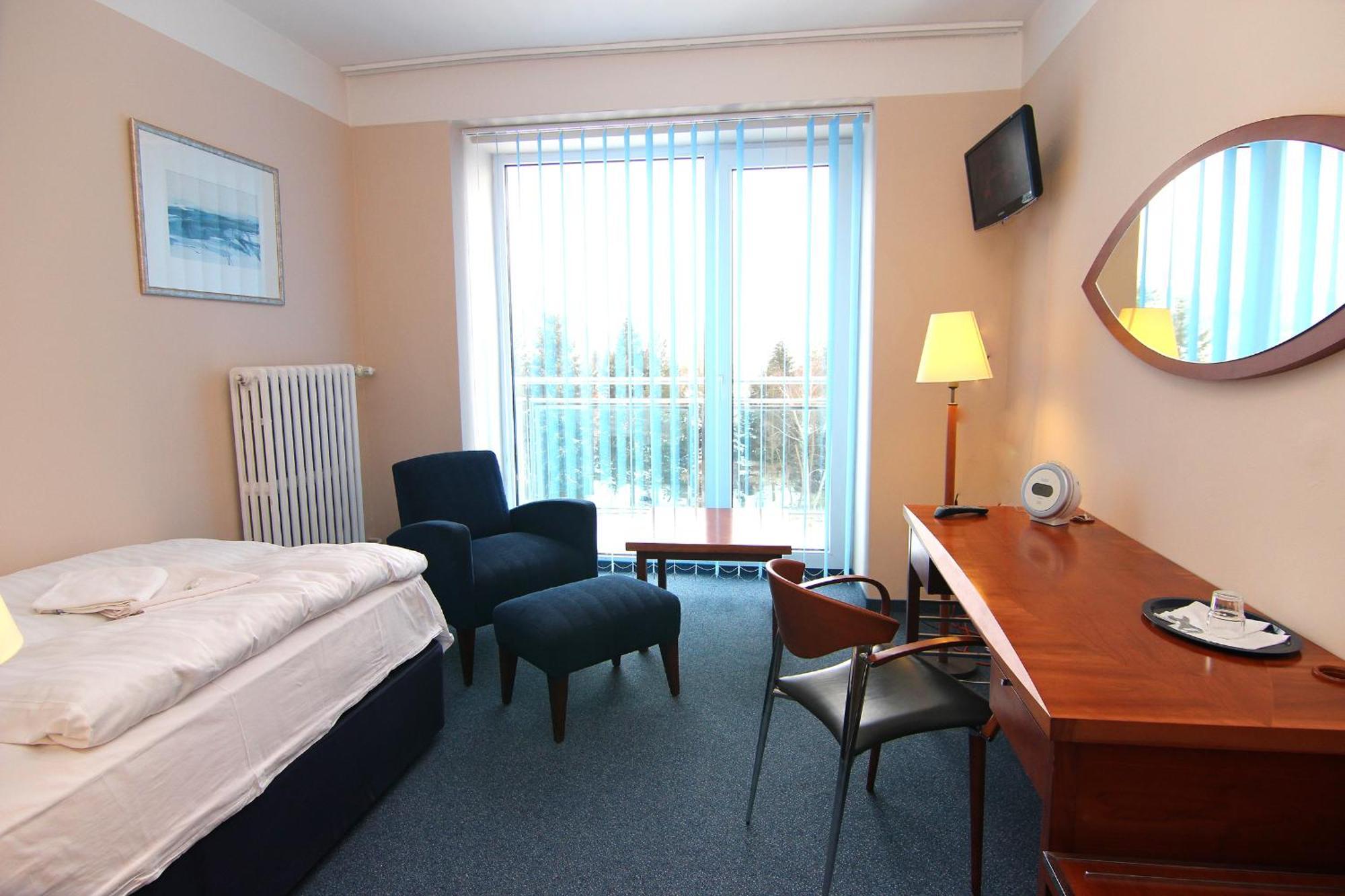 Hotel Marttel Karlovy Vary Extérieur photo