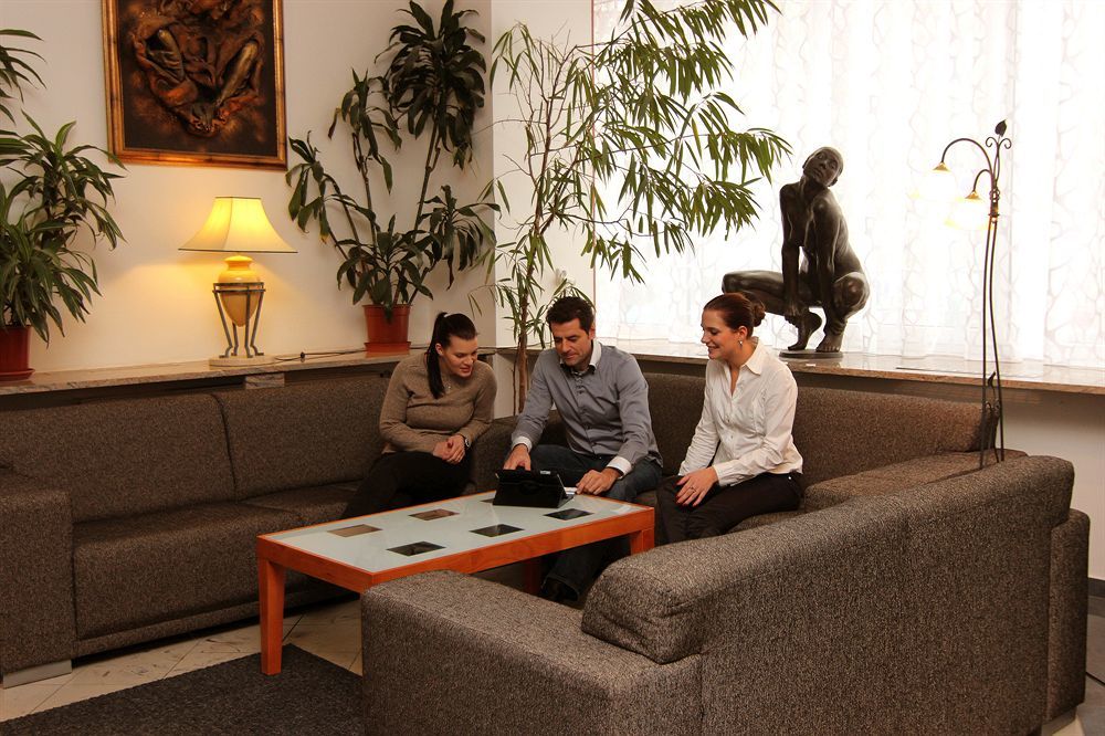 Hotel Marttel Karlovy Vary Extérieur photo