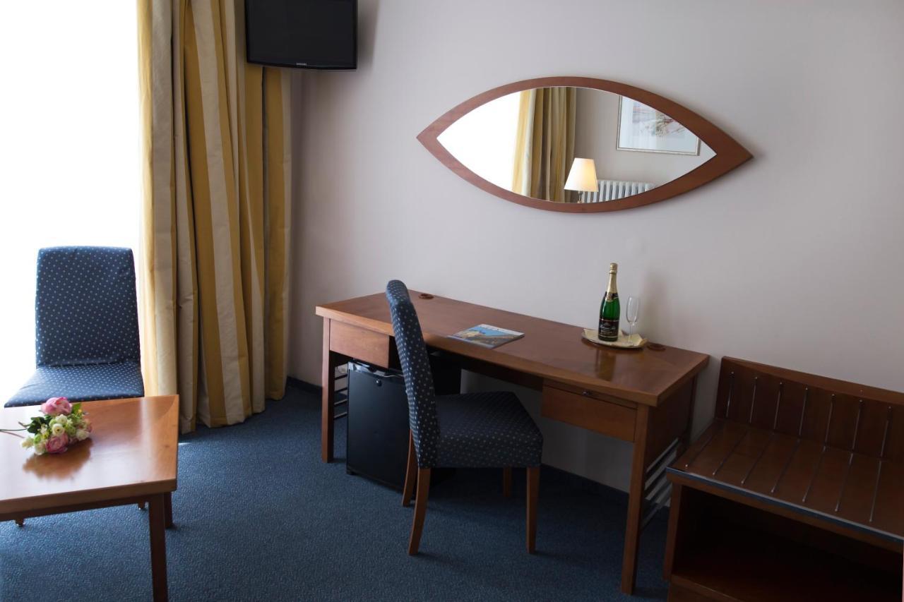 Hotel Marttel Karlovy Vary Extérieur photo
