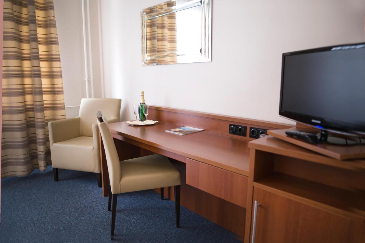 Hotel Marttel Karlovy Vary Extérieur photo