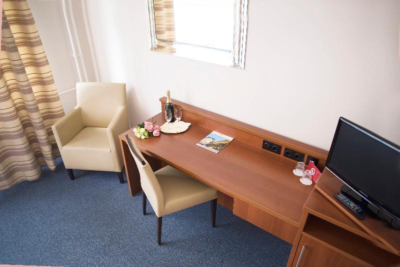 Hotel Marttel Karlovy Vary Extérieur photo