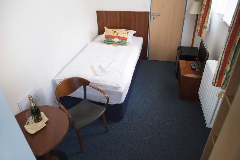 Hotel Marttel Karlovy Vary Extérieur photo